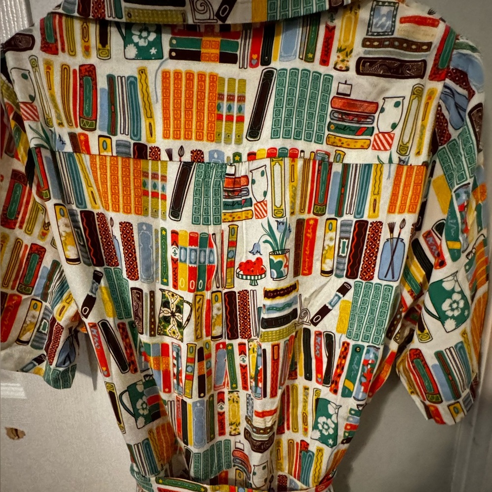 Adorable Joanie bookshelf print dress. NWT. US Women’s 14. Make an offer! - Picture 9 of 14